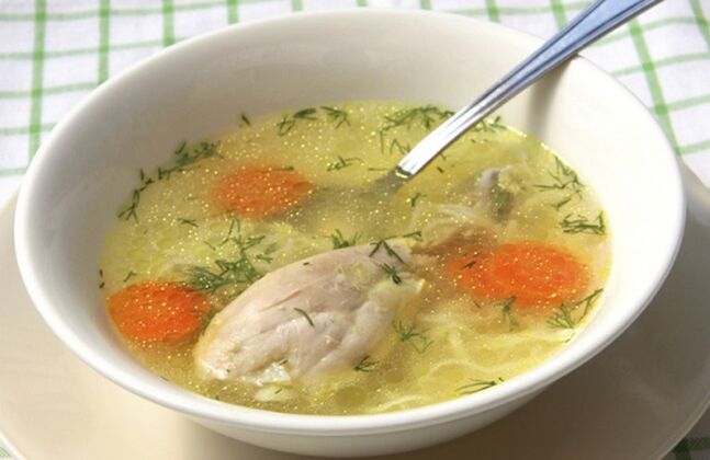 preparar sopa de verduras con pollo para la dieta Dukan